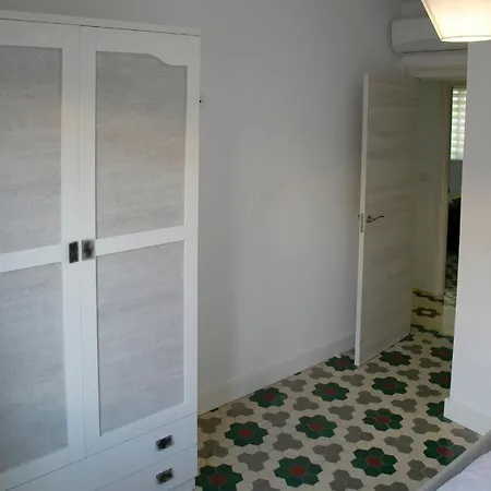 En El Centro De - Plaza Andalucia Apartment *